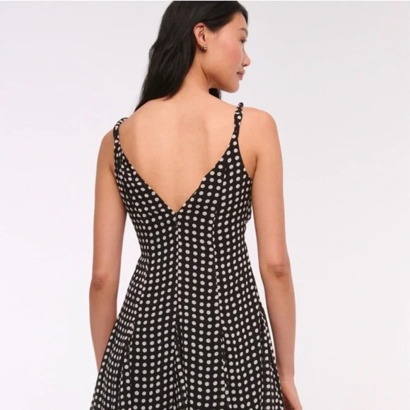 Abercrombie & Fitch Black Mini Dress with White Polka Dots - Picture 4 of 7